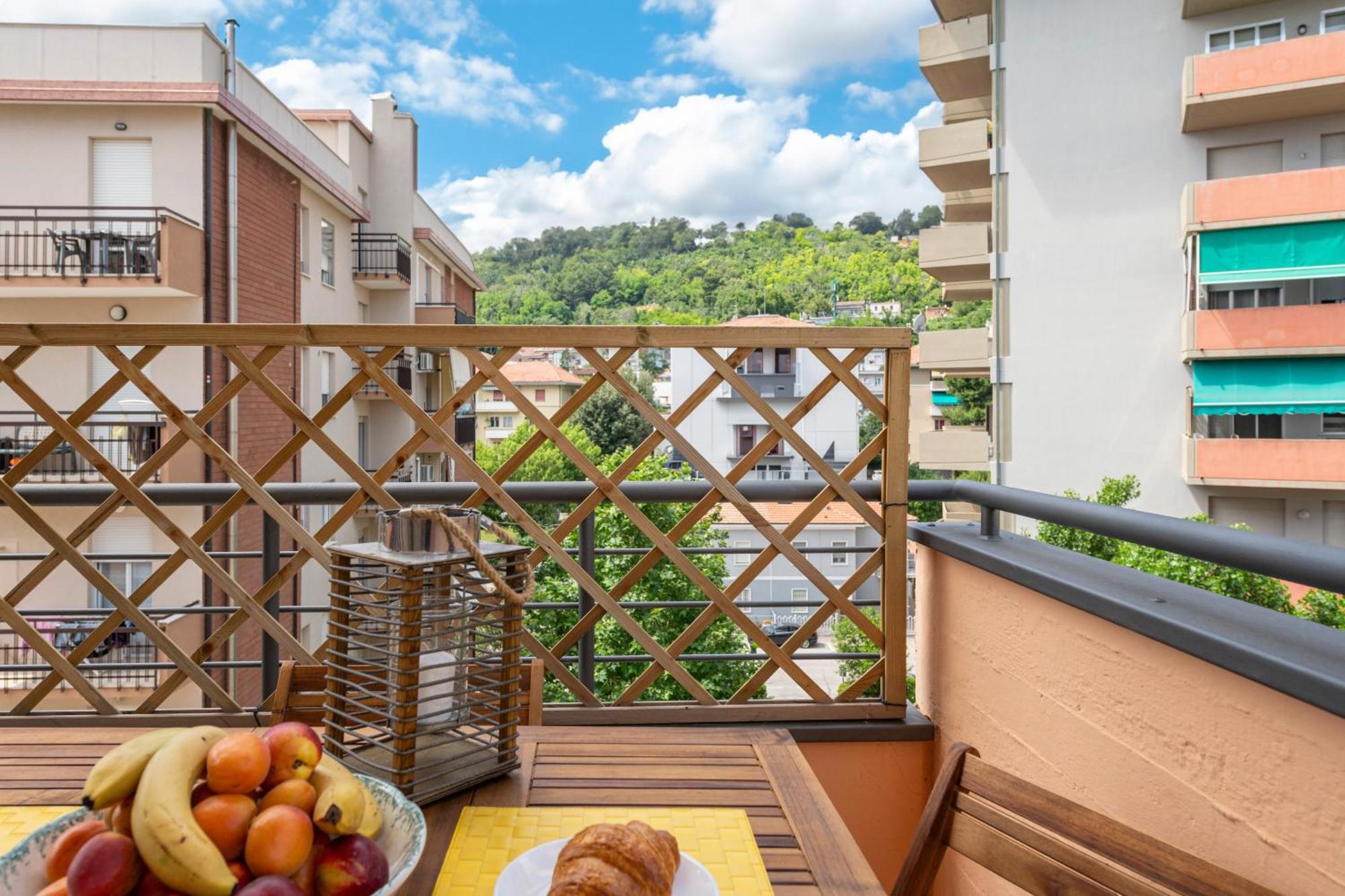 Apartmán Casa Baia Flaminia Pesaro Exteriér fotografie
